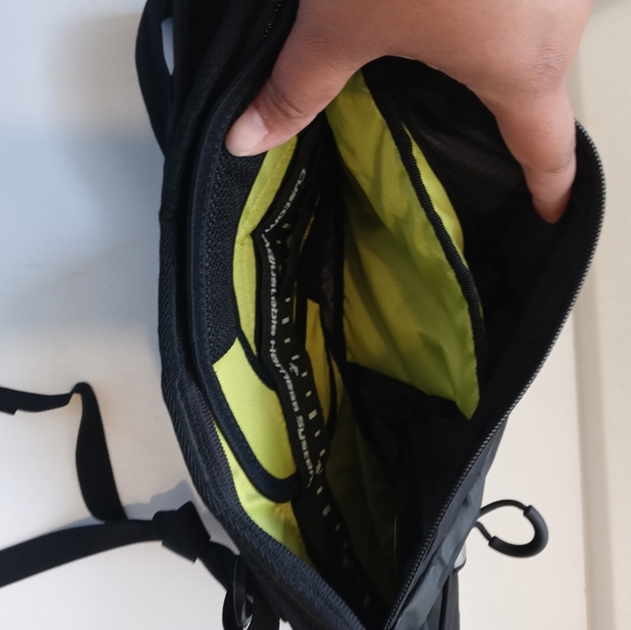 Shimano Unzen U2, 2 litre hydration pack - Picture 6 of 8